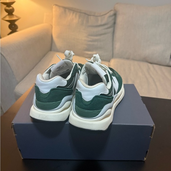 New Balance Green and White Sneakers - Picture 2 of 4